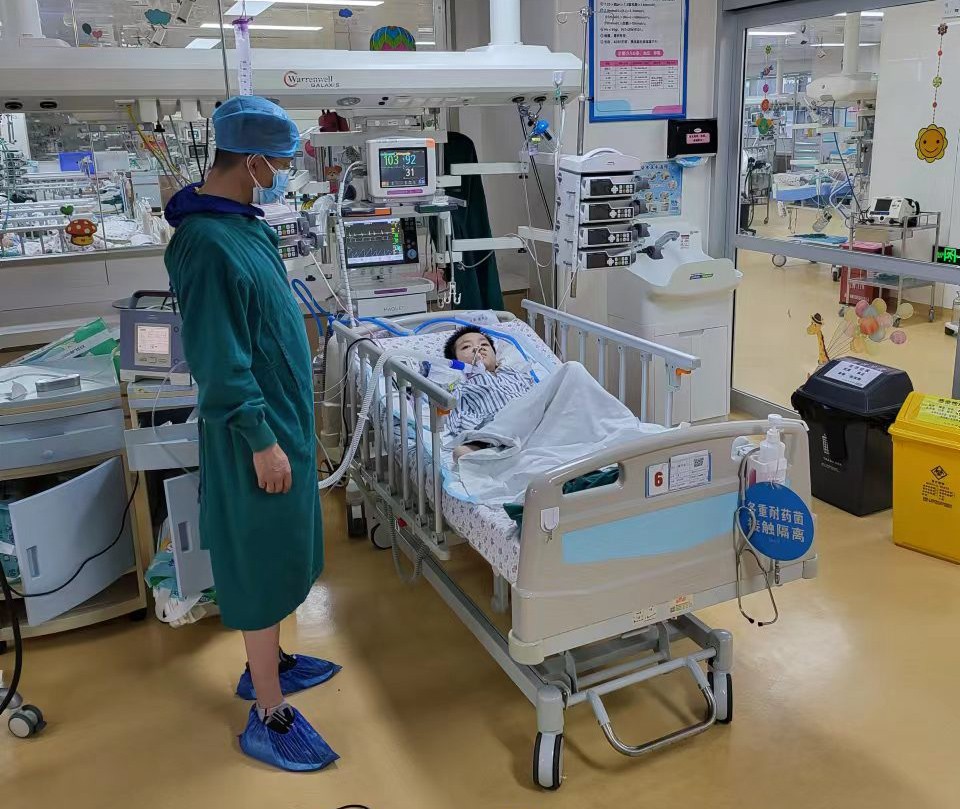 房山区跨省救护车出租公司